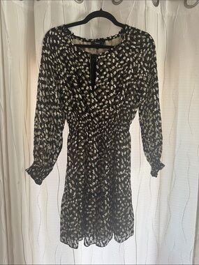 Theory Black and Cream silk Printed Long Sleeve Dress with Elastic Waist